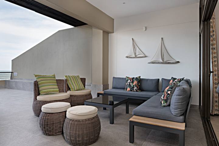Marichel 12 Patio